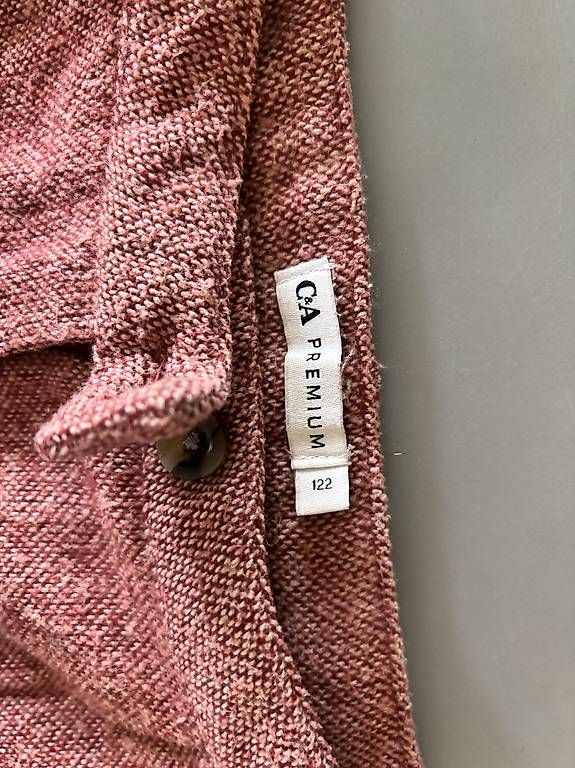 Pantaloni: Kurze Hosen Gr. 122 – Usato da Winterthur venduto da sandra567 1