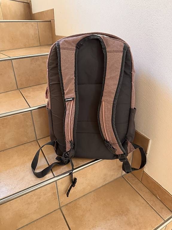 Dakine Kindertaschen: Dakine Schulrucksack Schultasche rosa – Gebraucht aus Weite von zerozerox 1