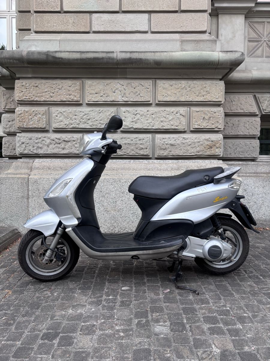 Piaggio Scooter: Piaggio FLY 125 Roller frisch ab MFK – Usato da Zürich venduto da Sutecs 2