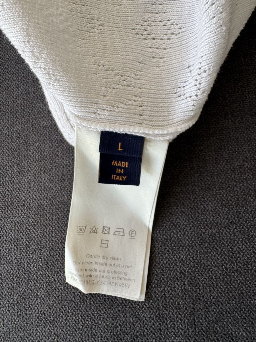 Louis Vuitton Pullover & Sweatshirts: Longsleeve Louis Vuitton Monogram Pointelle Blanc – Gebraucht aus Genève von pre_9tyc 1