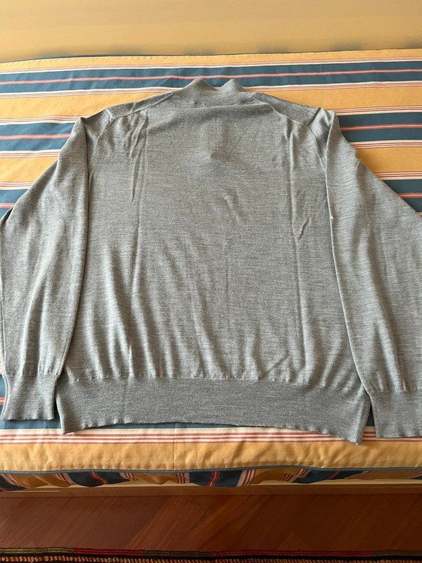 Maglioni & Felpe: Fedeli Pullover 50 L 70% Kaschmir 30% SeideTOP - Neuwertig – Nuovo (secondo la descrizione) da Walenstadt venduto da ELNINOMARAVILLA 2