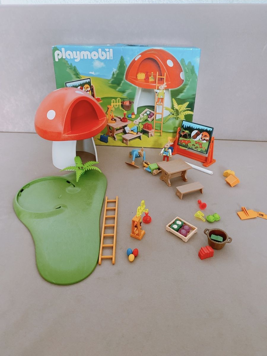 Playmobil Spielzeuge: Playmobil Osternhasenschule 4455 – Gebraucht aus Neuchâtel von Rose_mint