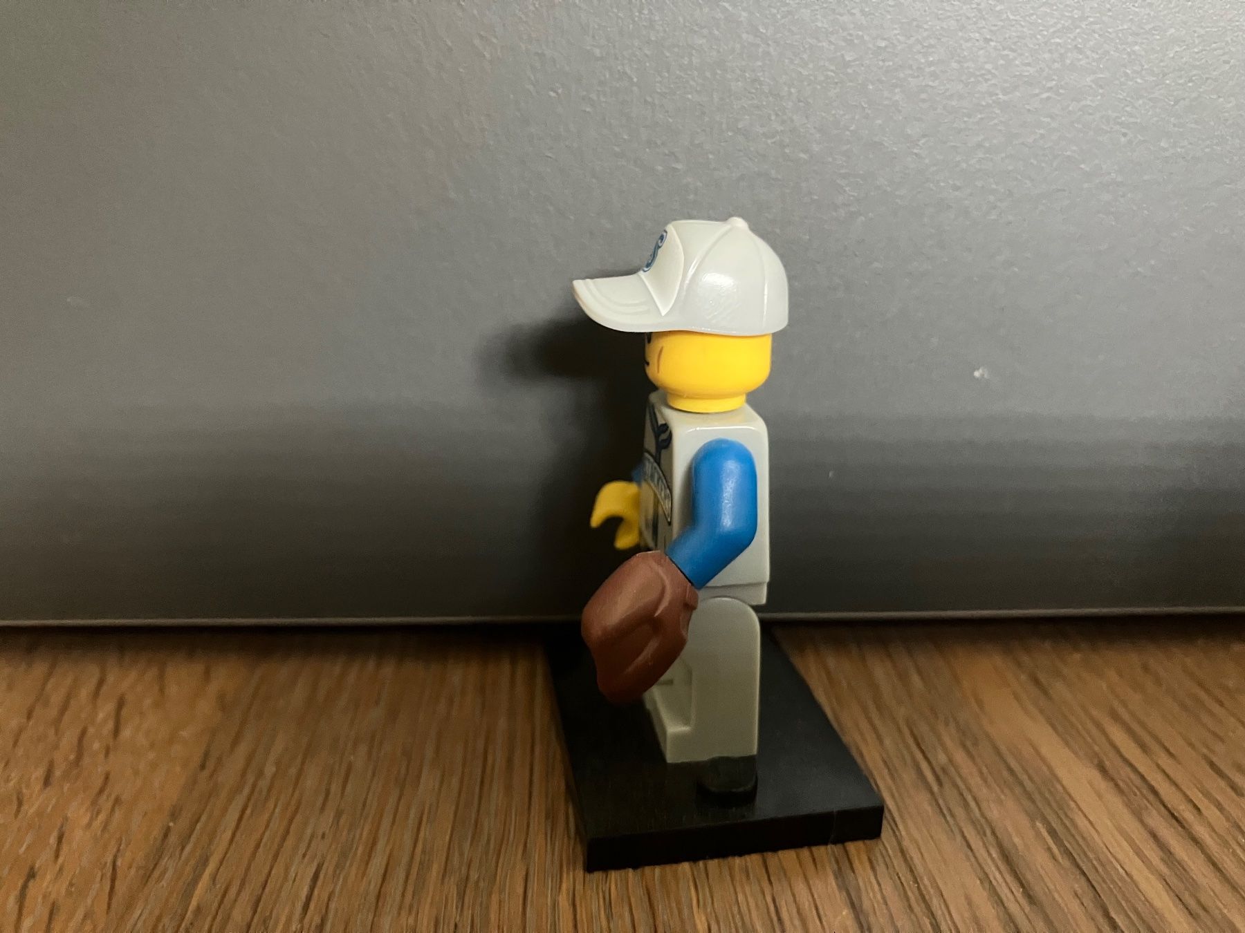 Lego Giocattoli: LEGO 71001 Serie 10 - Baseball Fielder – Usato da Eschenbach SG venduto da inesundurs 2