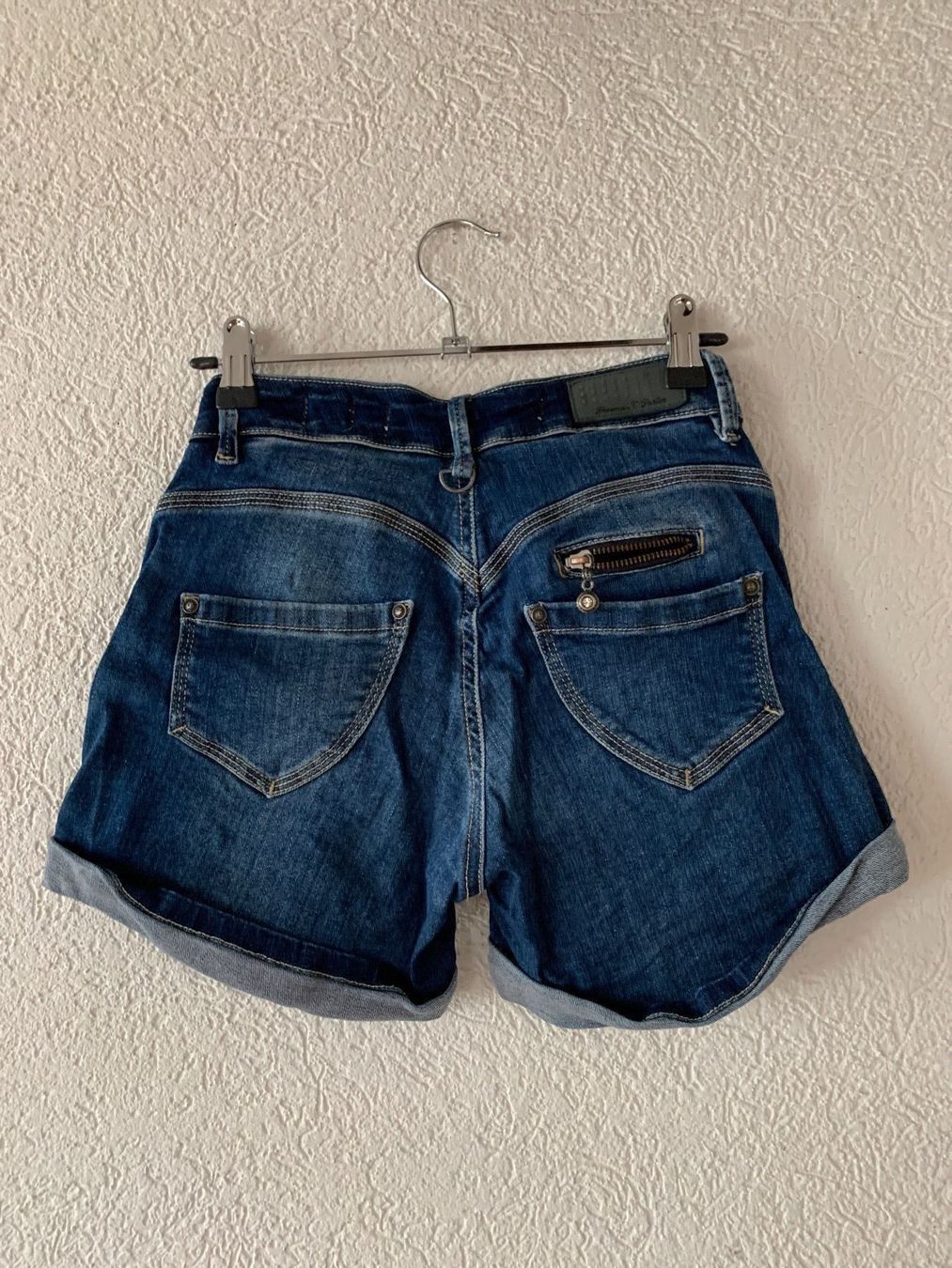 Freeman T. Porter Pantaloni: Kurze Hosen Freeman T.Porter Gr.24 – Usato da Linden venduto da Annelie12 1