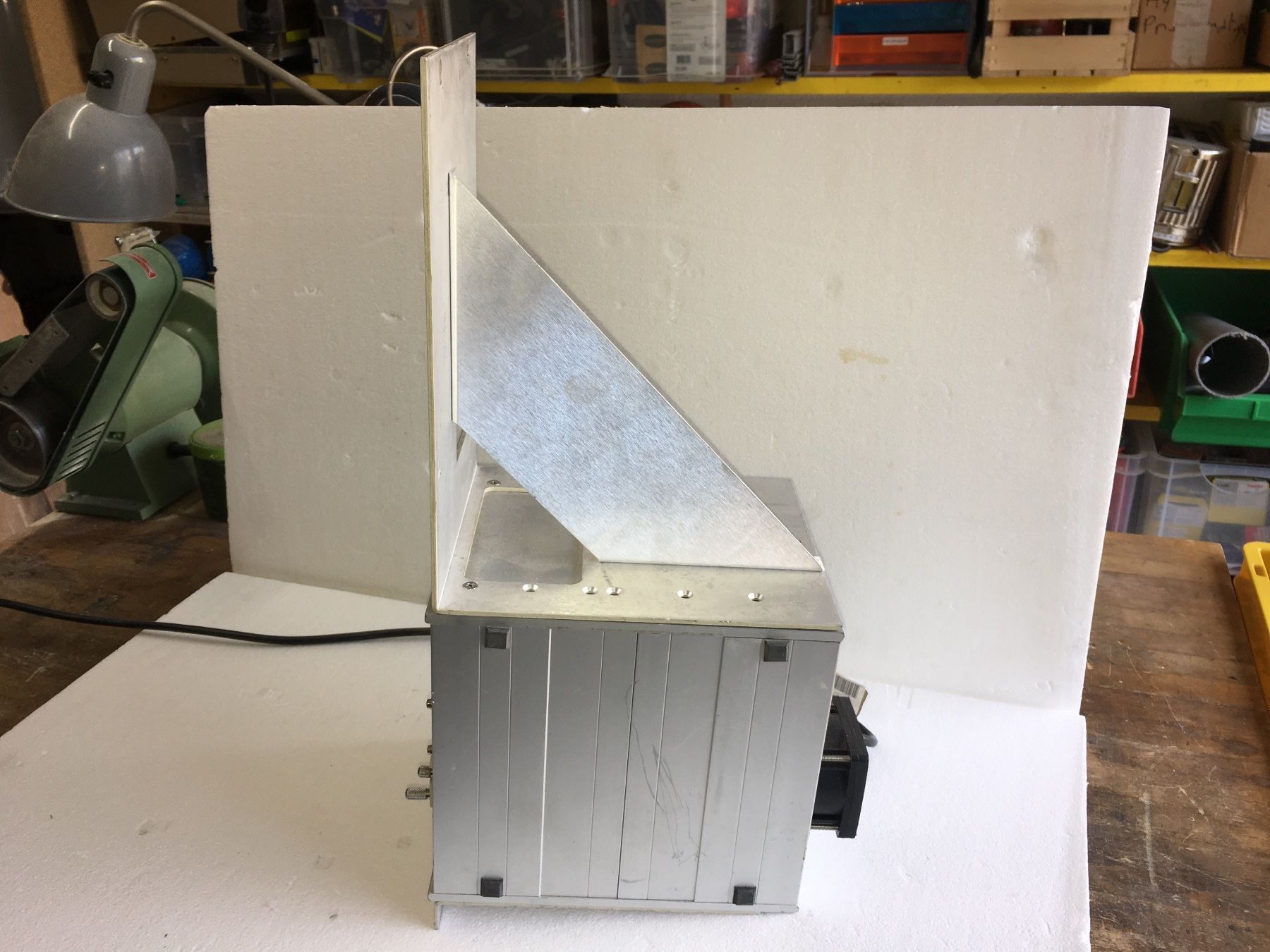 Autres pour métaux et serrurerie: Chassis National Instrument SCXI1000 – D'occasion à Delémont par Cannonus 1