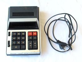Casio AS-8A Tischrechner achtstelliges Digitron Display 1971