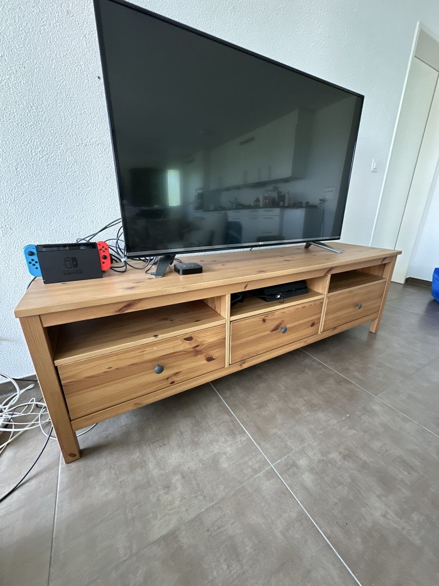 Ikea Meubles TV: ikea hemnes TV cabinet – D'occasion à bözberg par amy_7wz8 1