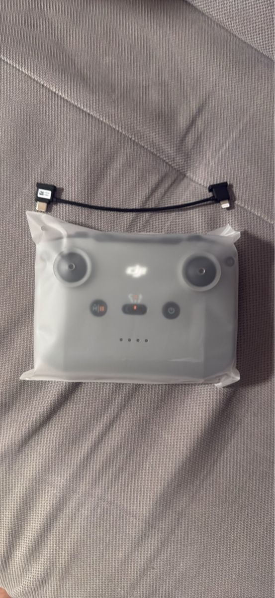DJI Fernsteuerungen: DJI RC Controller with Cables New – Neu und originalverpackt aus Uster von zeq_ssw7