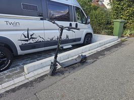 Pure Electric Air 6 Suspension