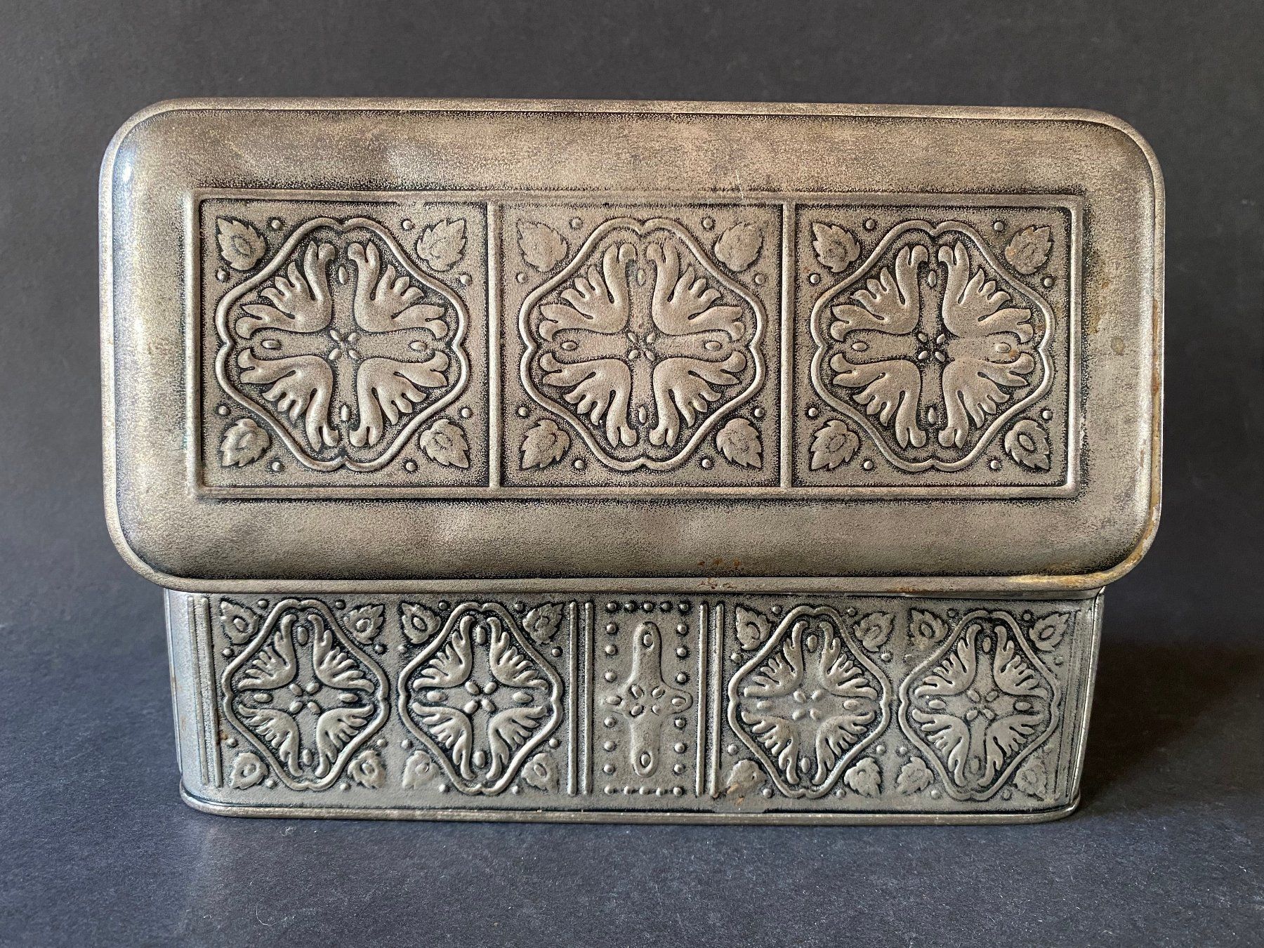 Barattoli: Vintage Schöne Blechdose – Usato da Schaffhausen venduto da vintageville 8