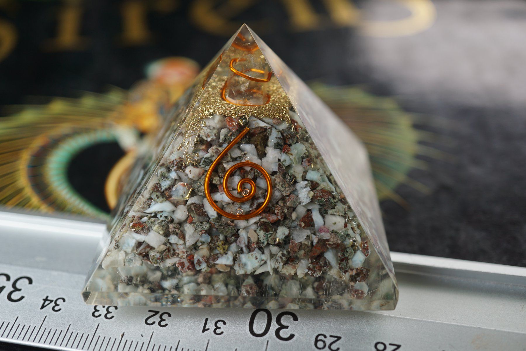 Pietre preziose: Larimar   -Orgonit - Pyramide by TOPSTONE – Difettoso da Eschenbach SG venduto da topstone 1