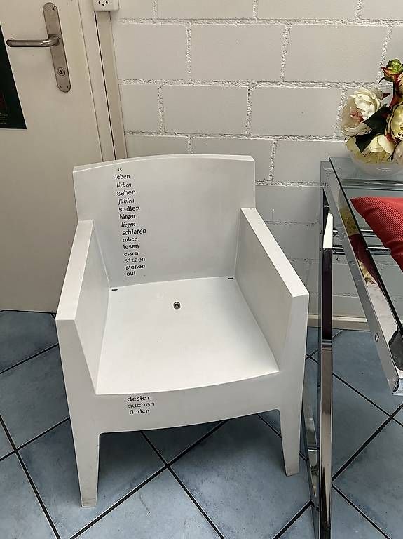 Poltrone: Sessel Kunststoff  – Usato da Neuhausen venduto da Melkun1113