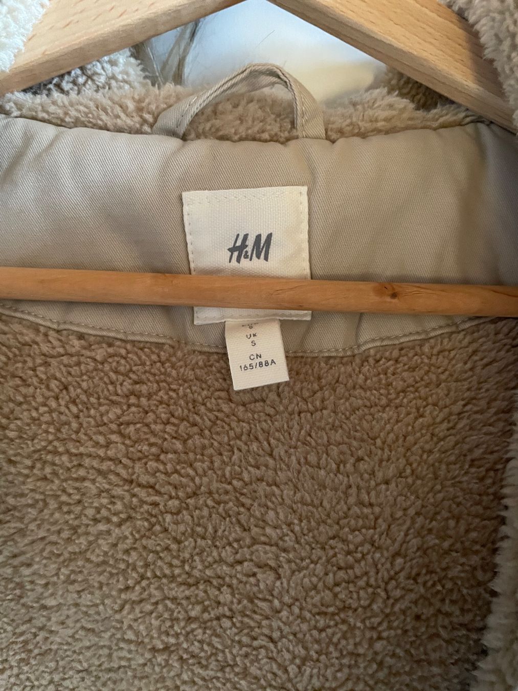 H&M Giacche: Warmer Winter Parka beige Gr. S H&M – Usato da Münsingen venduto da Secondhand89 5