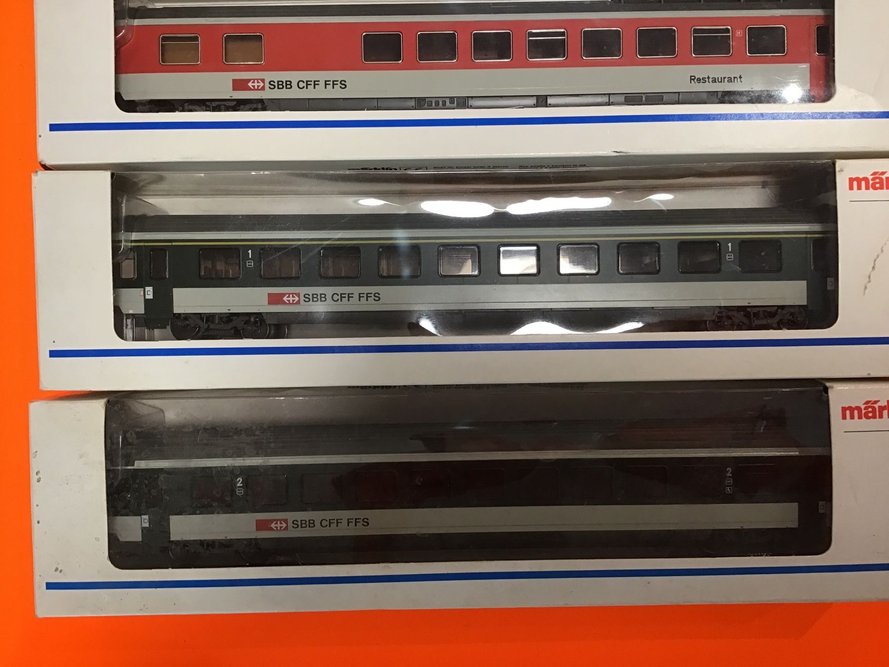 Märklin Modellini di ferrovie: Märklin HO SBB CFF FFS Waggons 4 Stk. OVP – Usato da Männedorf venduto da Modelle-aller-Art 2