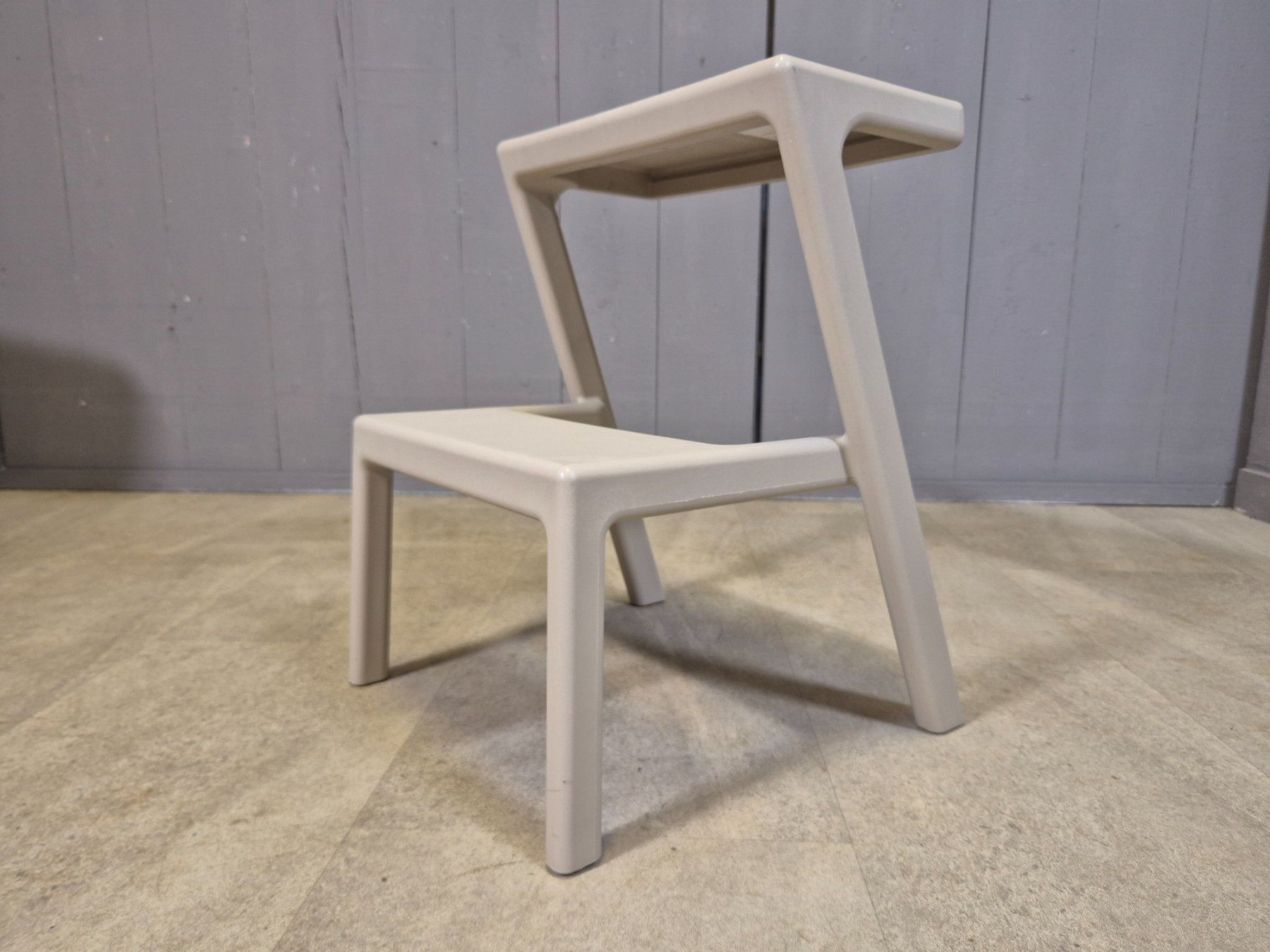 Tritthocker Design Chris Martin Masterby IKEA Made in Italy