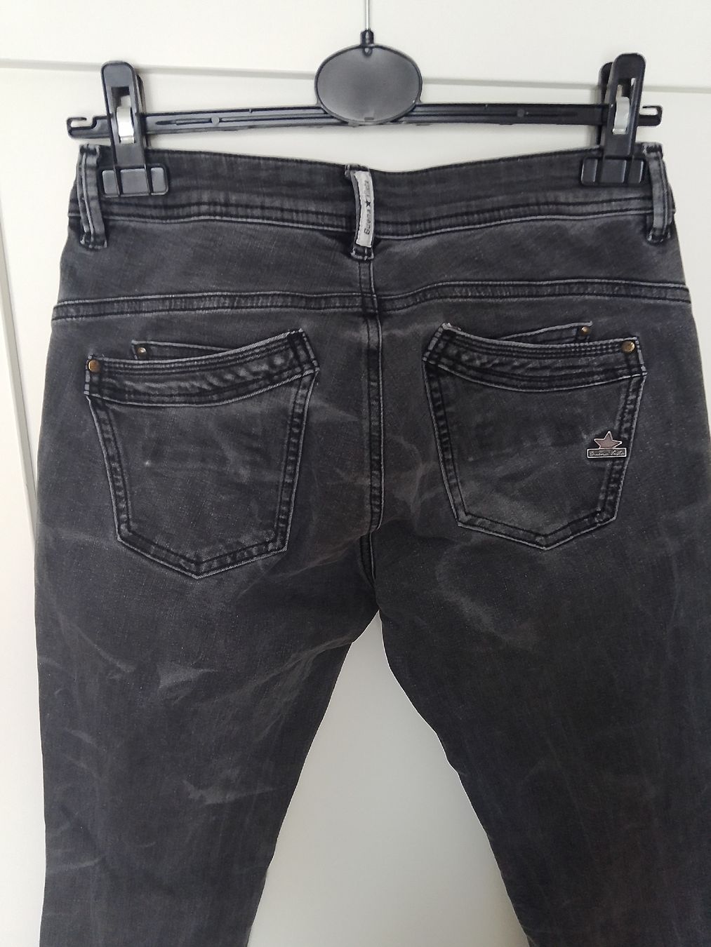 Jeans: Damen Jeans  – Usato da Sirnach venduto da Marketeria 2