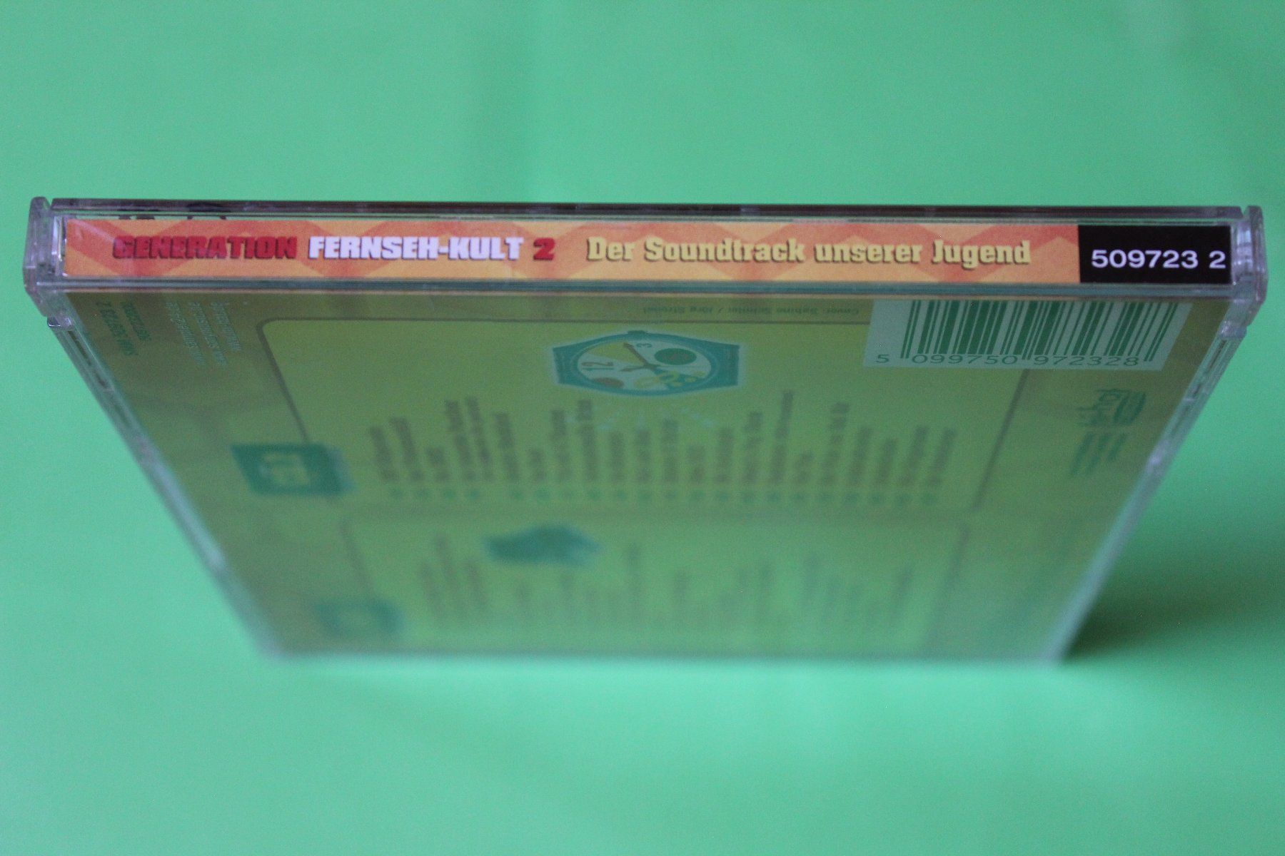 CD: Generation Fernseh-Kult 2 2CDs vergriffen – Usato da Tübach venduto da JamesStone 5
