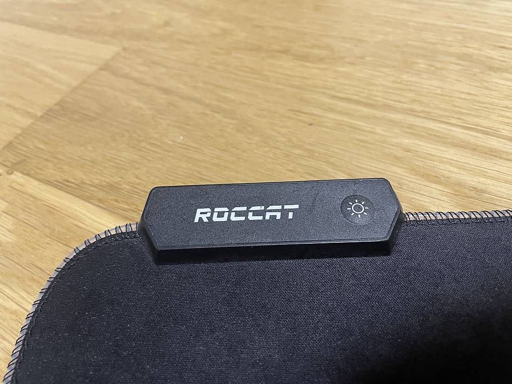 Roccat Tappetini per mouse: Roccat Sense, Gaming Mousepad, Setup – Usato da Binningen venduto da pau_w8mk 2