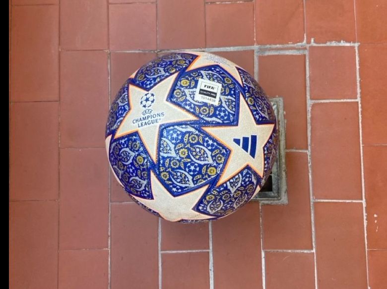 Adidas Palloni: pallone finale istanbul 2023 – Nuovo (secondo la descrizione) da Vacallo venduto da lac_2z26 1