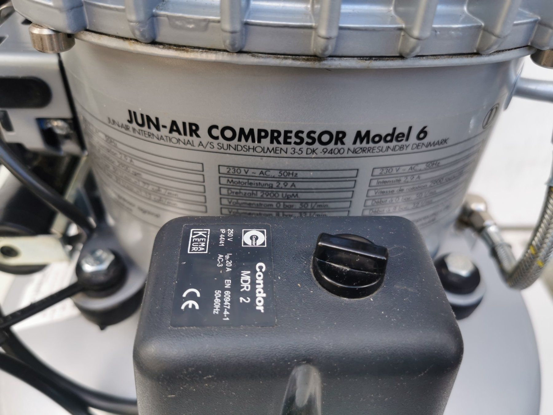 Jun-Air Compressori: Jun-Air Flüsterkompressor 25 Liter – Usato da Hittnau venduto da wbh-suisse 4