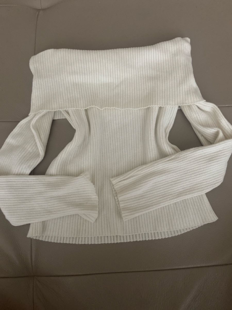 H&M Maglioni & Felpe: H&M Ripp-Pullover Off-Shoulder Gr SWeiss Top-Pullover Neuwer – Usato da Mauren FL venduto da hel_gv9y