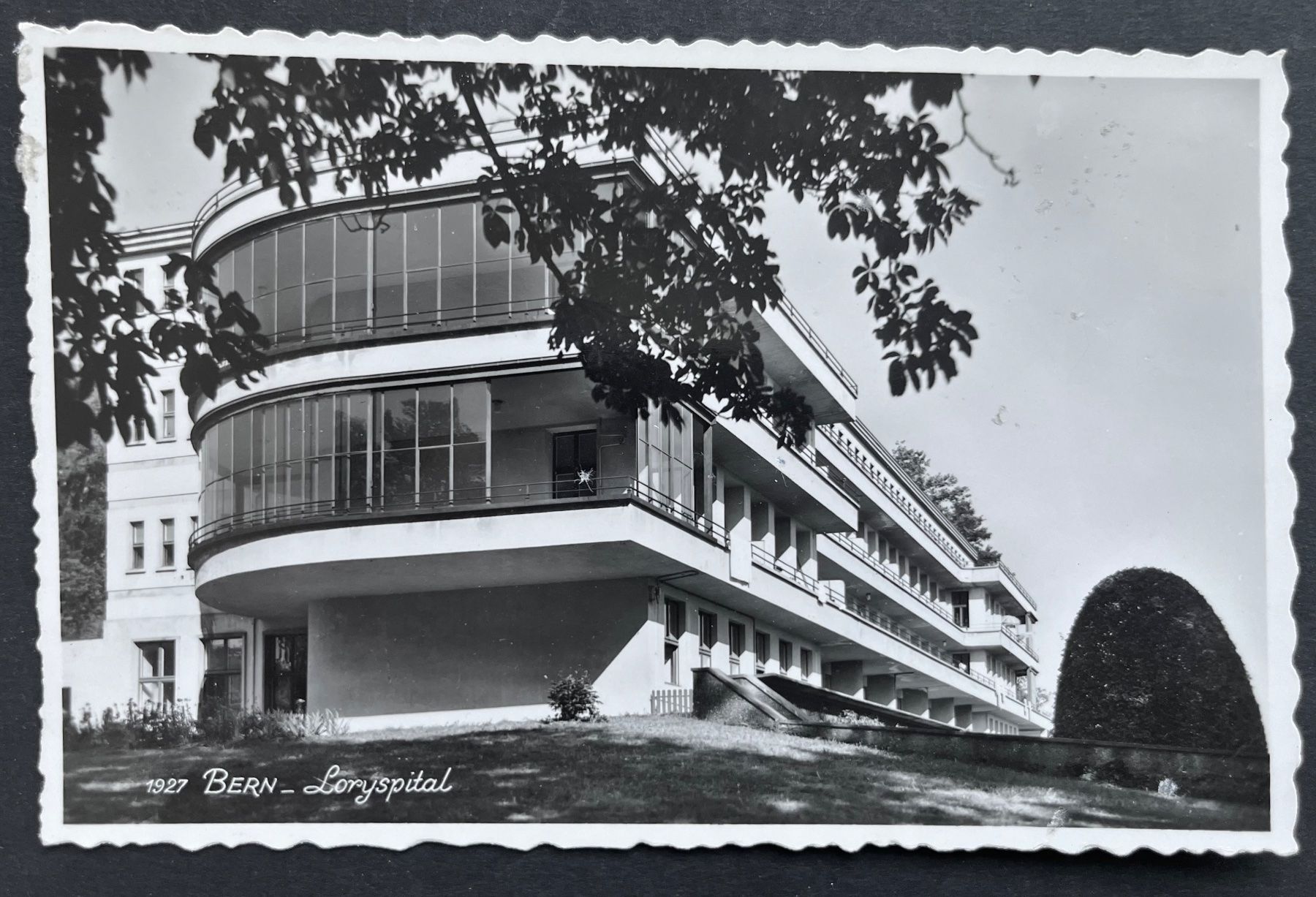 Cartoline postali: BERN -Loryspital, ca. 1950 – Usato da Wabern venduto da DaxKarten-75