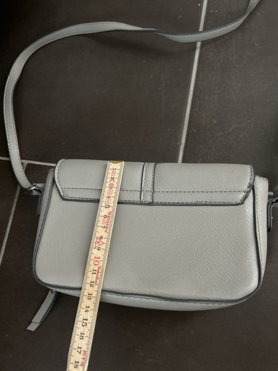 Borse da donna: Handtasche grau von Accessorize – Usato da Winterthur venduto da Guizza93 4