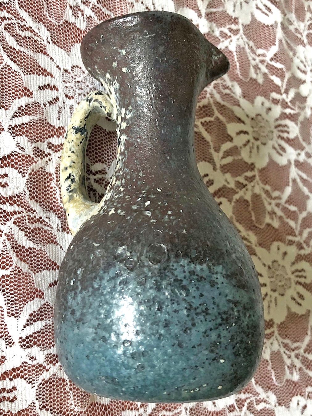 Vasen & Gefässe: Vase bläulich/dunkellila Perlmutt – Gebraucht aus Zürich von Octopus-275 1
