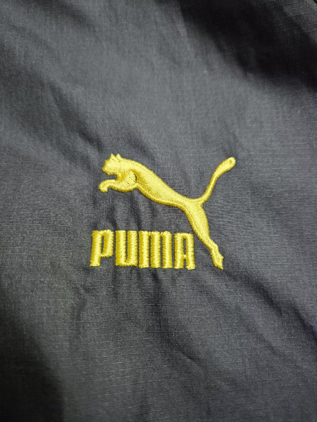 Puma Giacche: Rare Puma Track Jacket '90 Windbreaker Grösse L – Usato da St. Gallen venduto da CaliSunshine 2