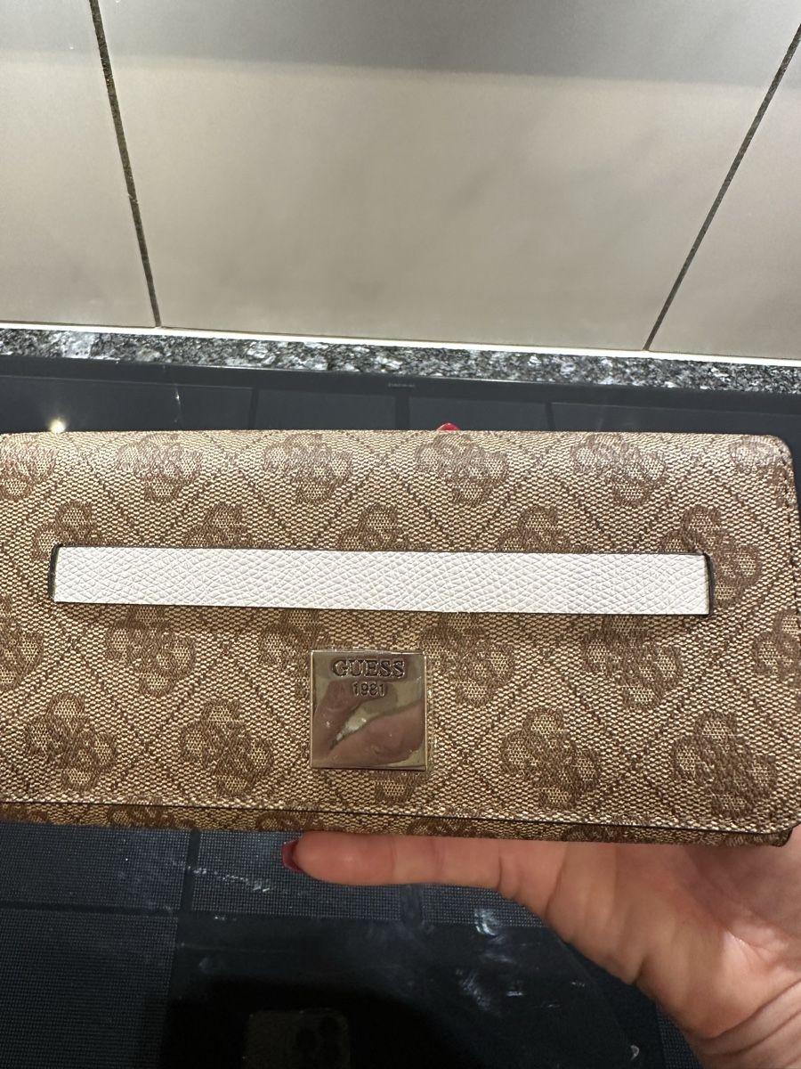 Portamonete: Portemonnaie Guess Neu! – Nuovo (secondo la descrizione) da Eich venduto da gabry68 9