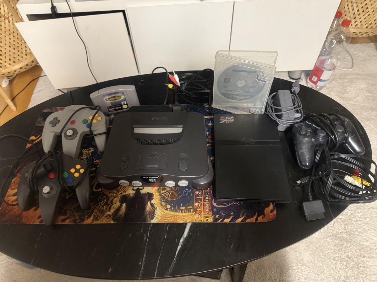 Nintendo Console: Nintendo 64 Konsole und eine ps2 slim mit Controller – Usato da Müllheim Dorf venduto da gom_wv8k 7