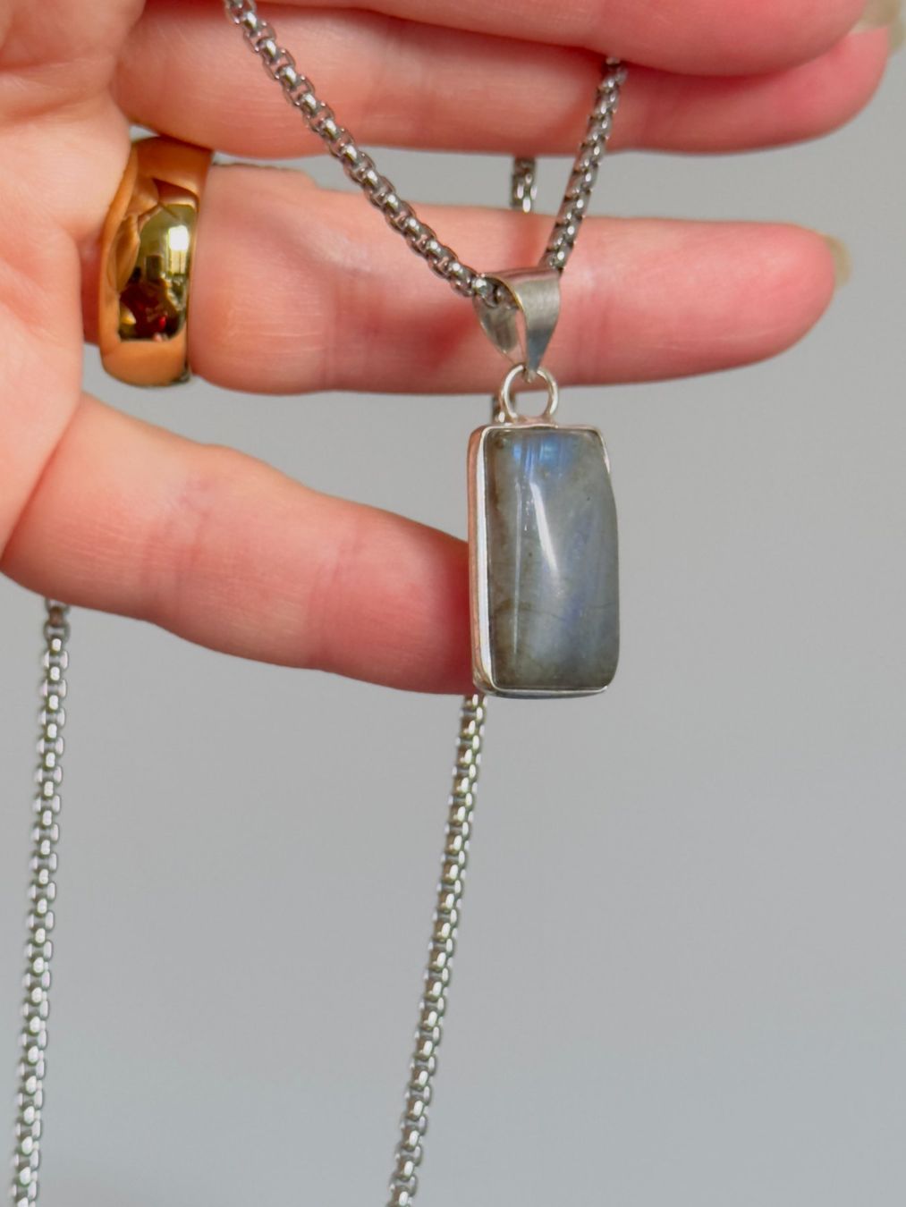 Catenine: Labradorite necklace – Nuovo e nell'imballaggio originale da Genève venduto da AGBERG 3