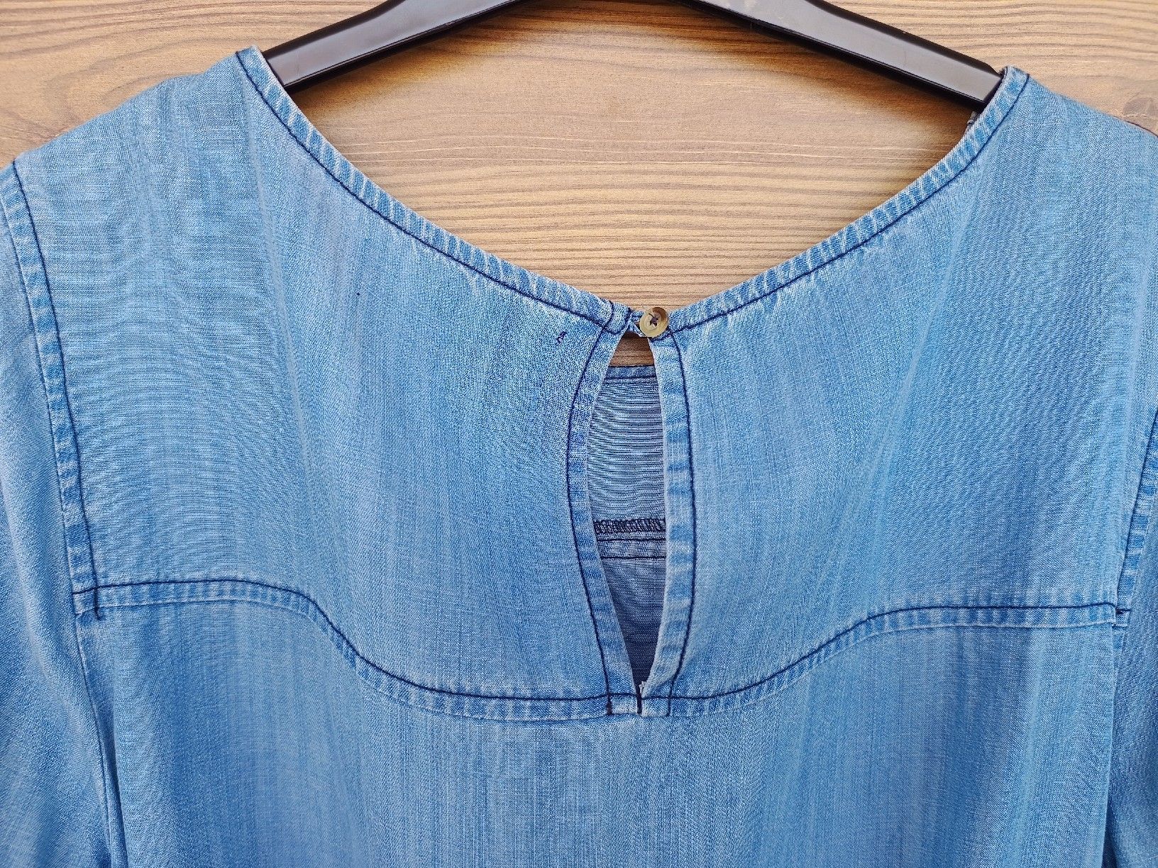 Vestiti: Robe en lyocel / jean clair Violeta by Mango taille L – Nuovo (secondo la descrizione) da Genève venduto da Brachiopode 8