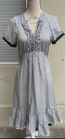 Superbe robe à volants et pois ONE STEP coton extra fin t.40