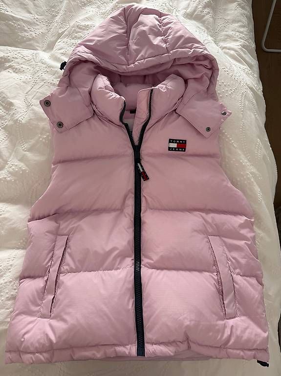 Tommy Hilfiger Gilet & Giacche senza maniche: Gilet Tommy Hilfiger – Nuovo (secondo la descrizione) da Sion venduto da nao_2cg5