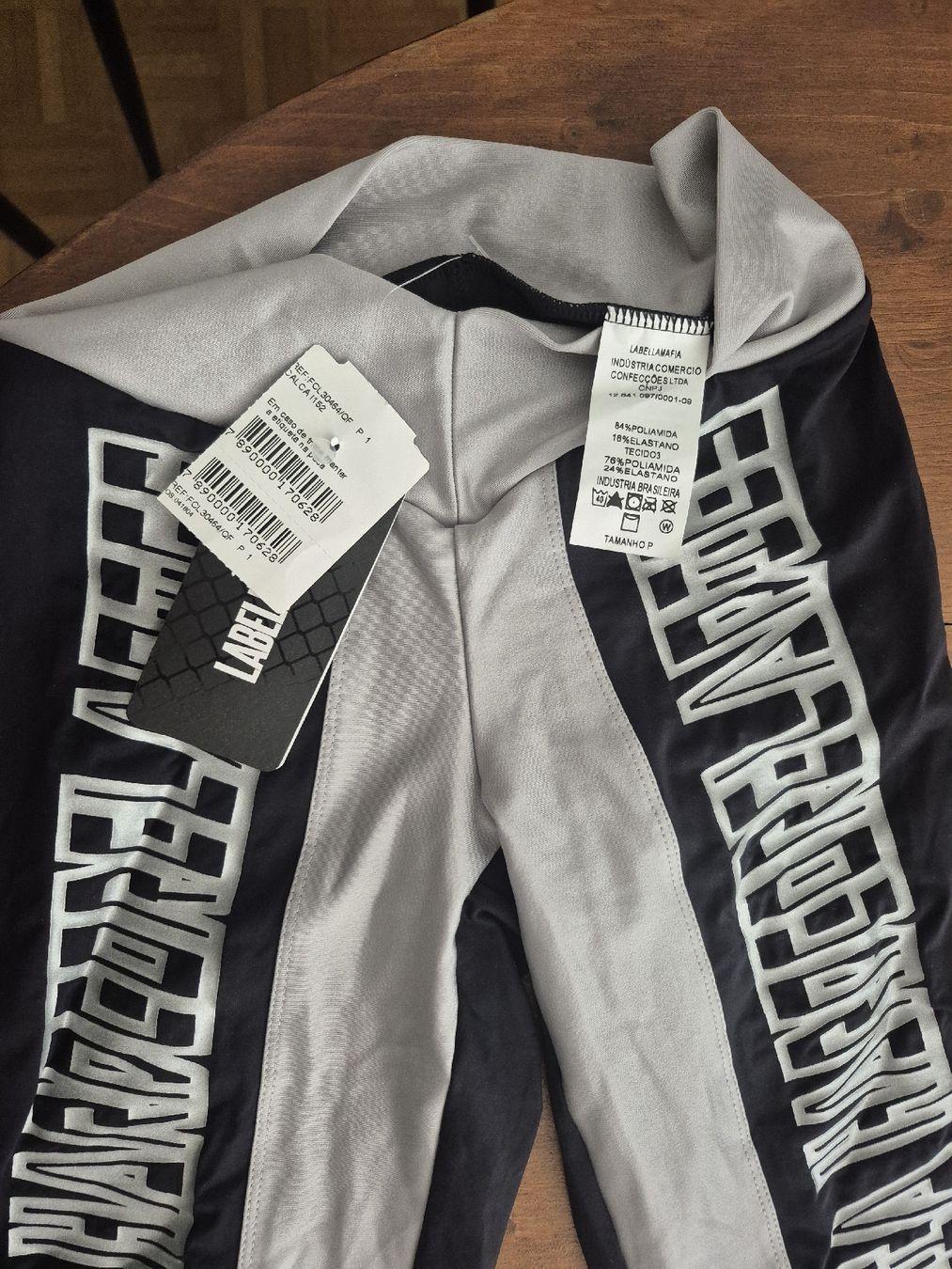 Leggings: Sporthosen Labellamafia 2er Set Neu, Gr S – Nuovo e nell'imballaggio originale da Schmitten FR venduto da Sam2525 2