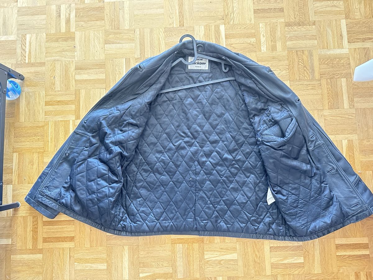 Giacche: Lederjacke Gr. M – Usato da Zürich venduto da Carlizzl 1