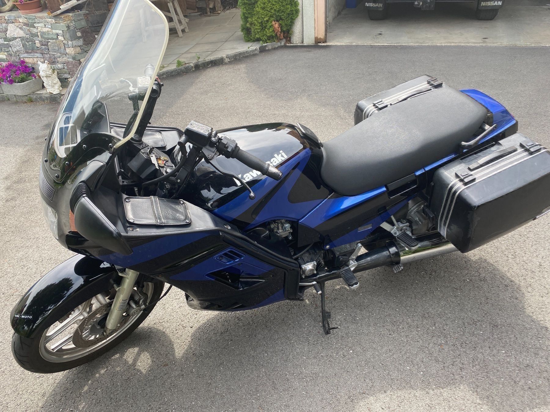 Kawasaki Touring: Kawasaki Z1000 GTR – Usato da Guttet-Feschel venduto da yellowhouse01 2