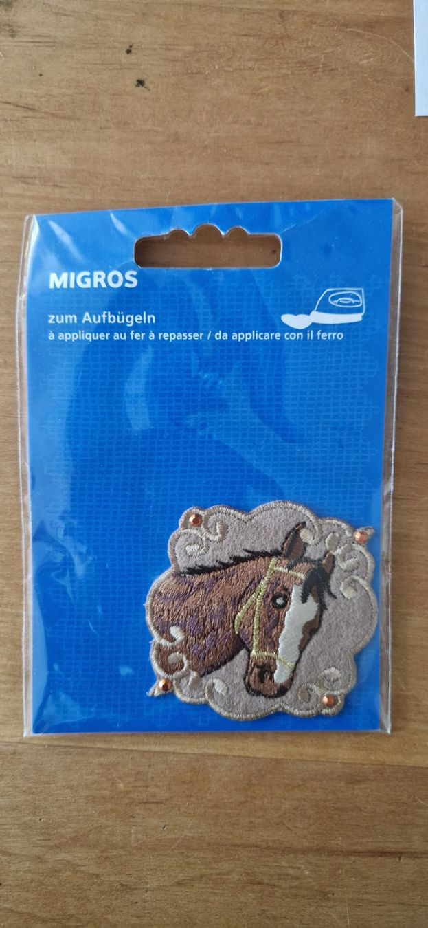 Toppe: Patch / Bügelbild Pferd – Nuovo e nell'imballaggio originale da Frauenfeld venduto da jgh_gx6v