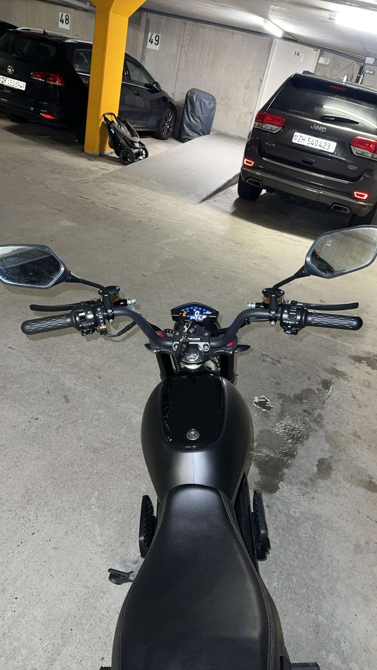 Züriflizzer Veicoli elettrici: Züriflizzer City Max RS Pro – Usato da Winterthur venduto da Godummu 4