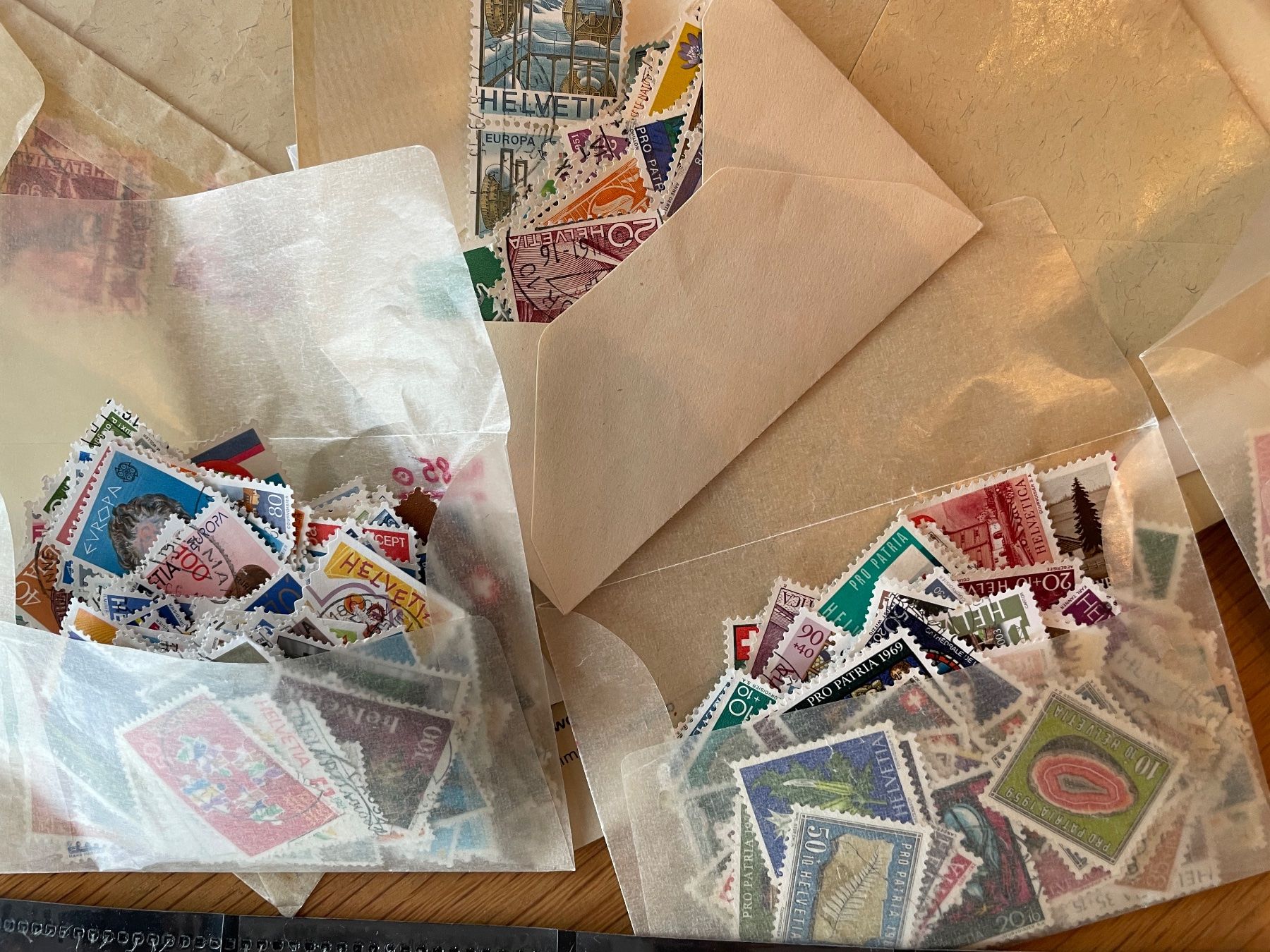 Alle Briefmarken: Pochette surprise 400 gr. – Gebraucht aus Sonceboz-Sombeval von Comment2 7