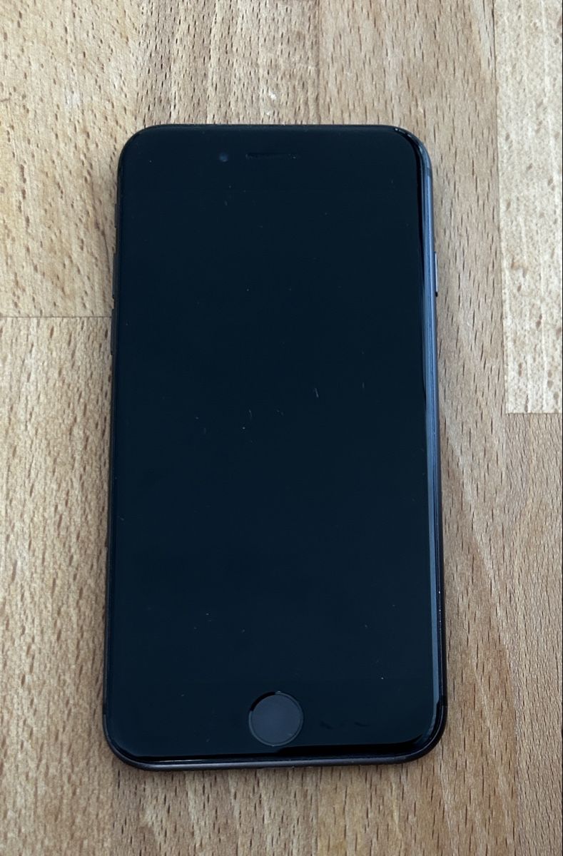 Apple Portables: iPhone 8 (256 GB) – D'occasion à Holzhäusern ZG par ara_q6g8 3