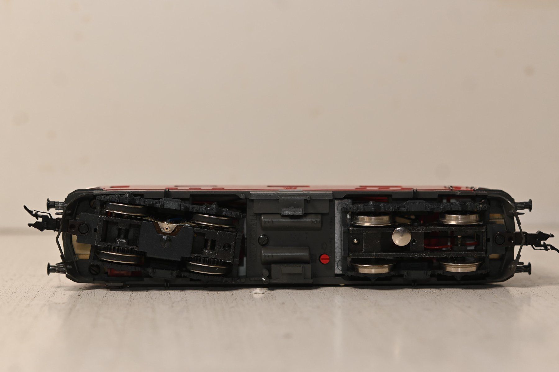Fleischmann Modellini di ferrovie: Fleischmann H0/DC SBB Re 4/4 Lok mit OVP – Usato da Laupen ZH venduto da Zmoewe 7