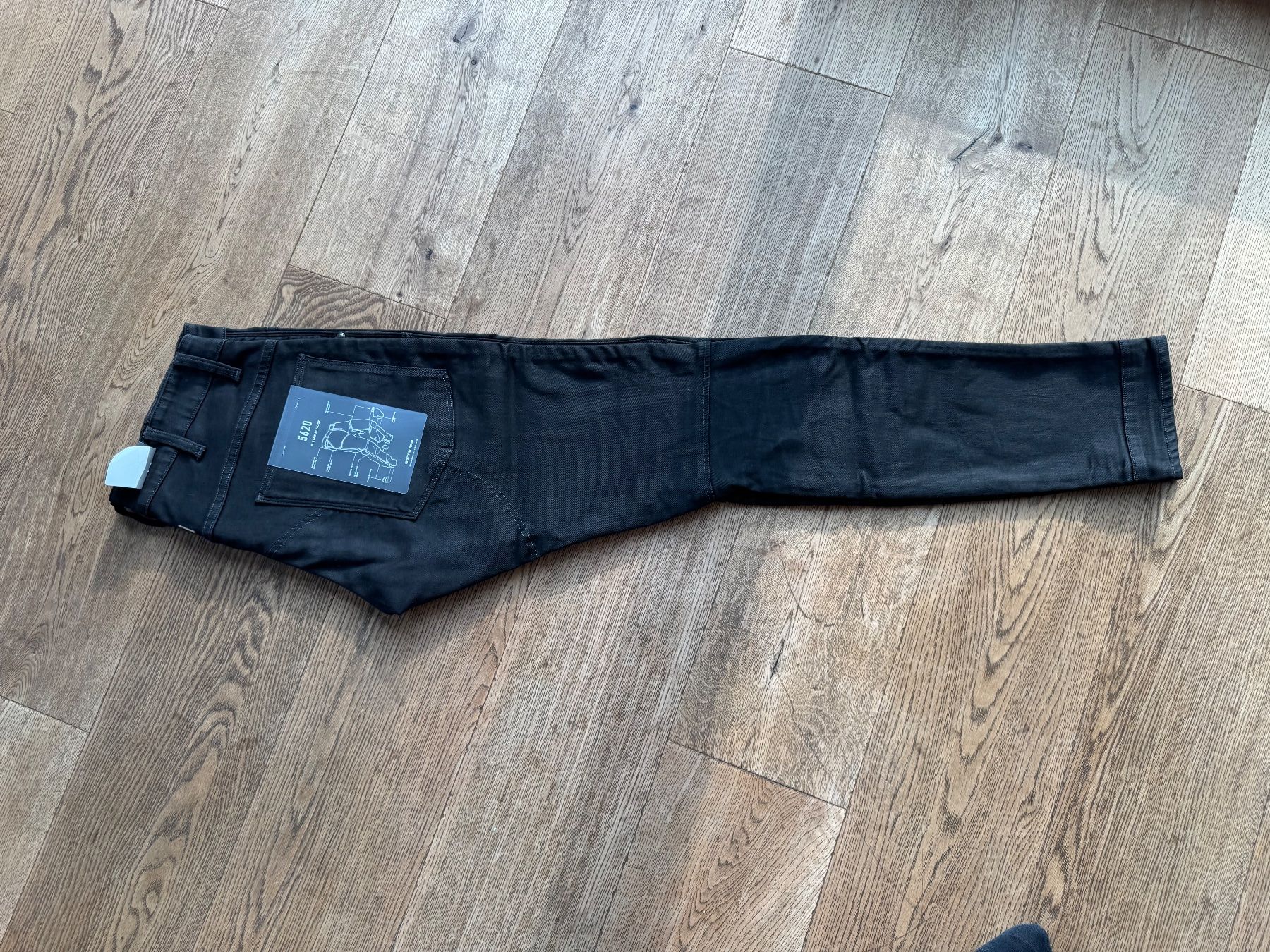 G-Star Jeans: Jeans, G-star //NEU// 33/34 super slim – Nuovo (secondo la descrizione) da Stettfurt venduto da outlet72 1