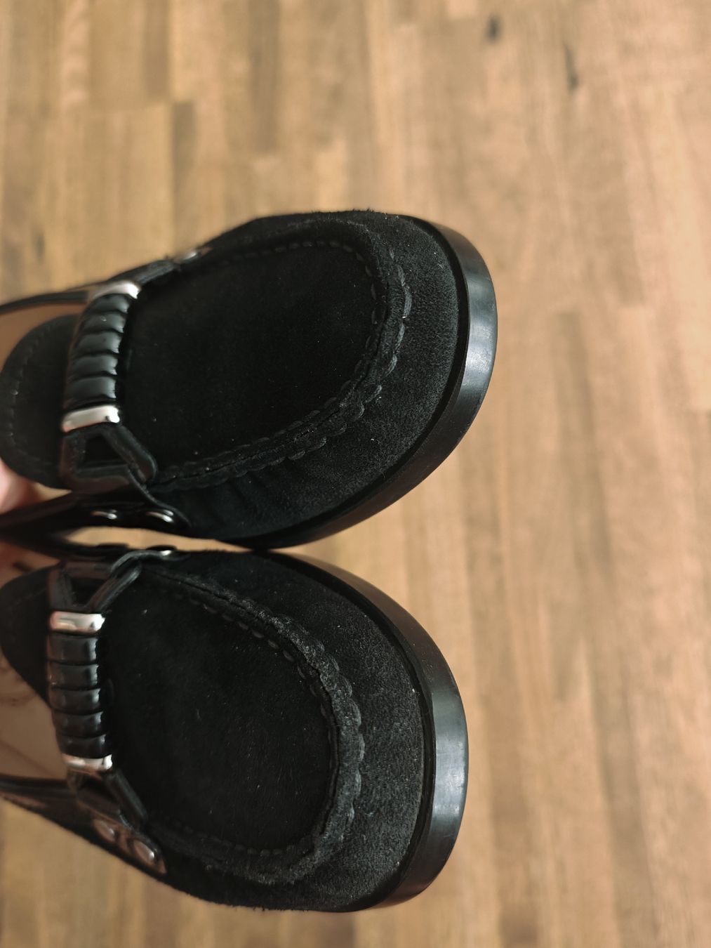 Tod'S Scarpe da donna: Tod's Black Suede Loafers – Usato da Wabern venduto da kat_w92r 3