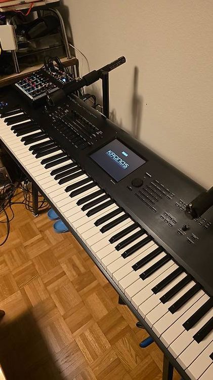 Korg Kronos Keyboard/Workstation (Gebraucht) in Zürich für CHF 1600 ...