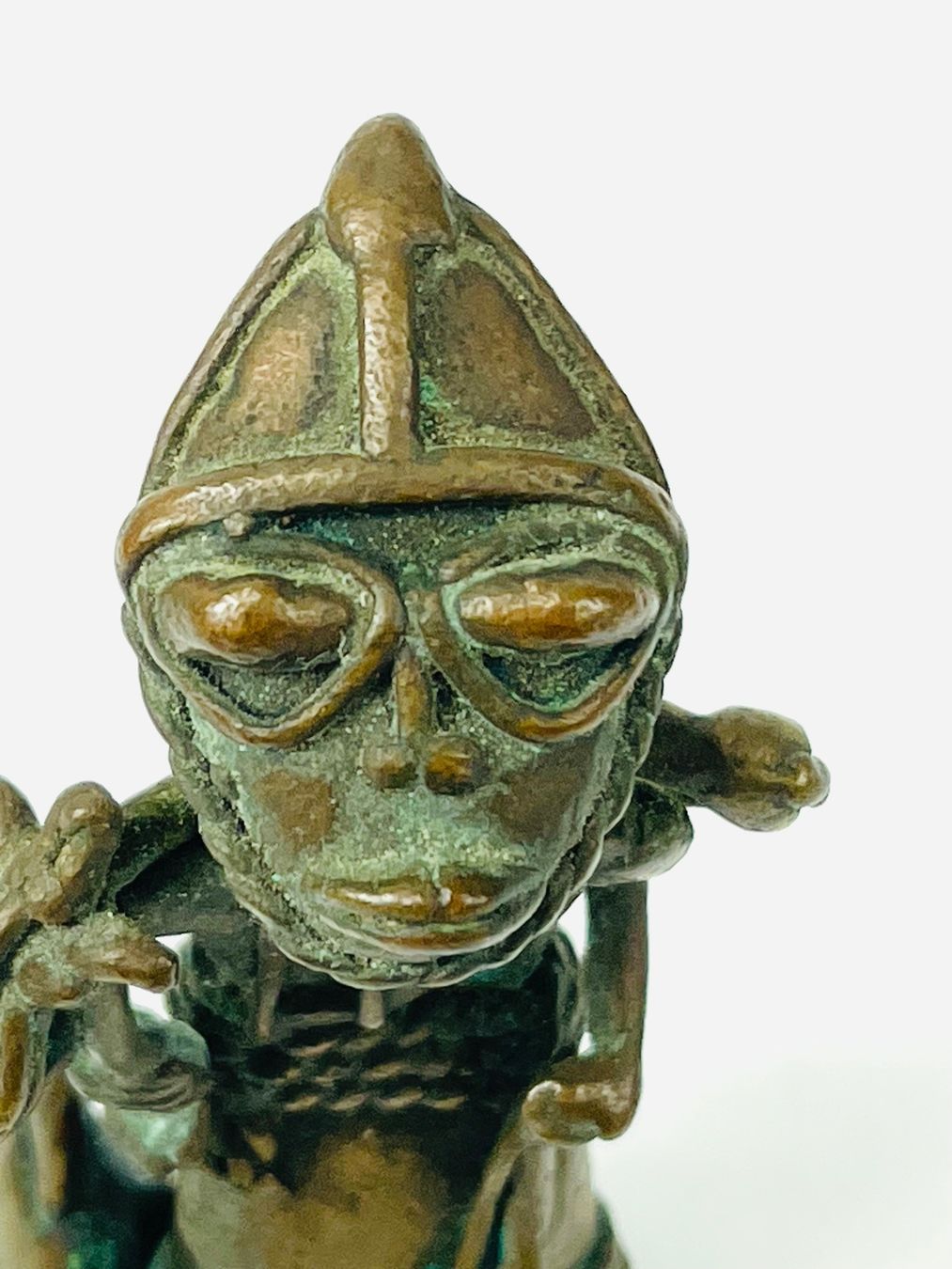 Figuren: Afrikanische Messing/Bronze Figur mit Hund – Gebraucht aus Zürich von Arche_Brockenhaus 1