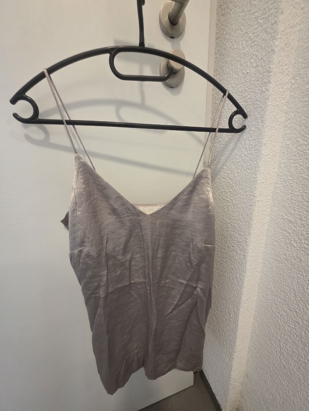 H&M Blusen: Top H&M Argenté Taille 34  – Neu (gemäss Beschreibung) aus Tecknau von Anadias
