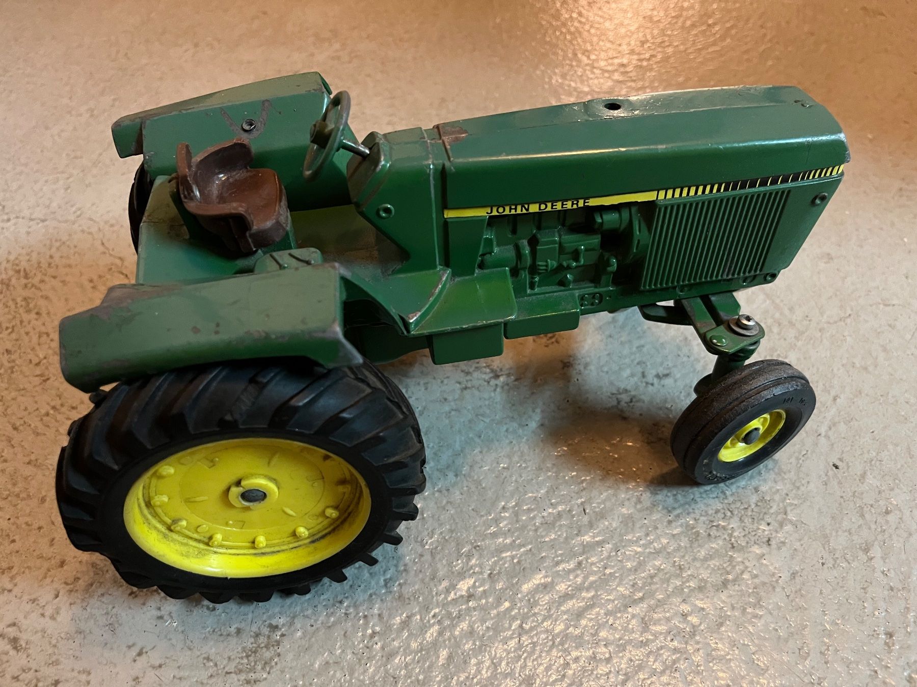 John Deere Trattori: John Deere Traktor – Difettoso da Buchs ZH venduto da rc-indoorbahn 1