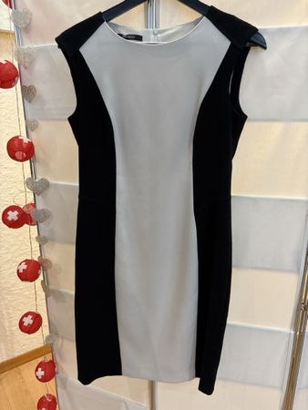Damen Kleid Navyboot schwarz weiss Grösse 38 guter Zustand